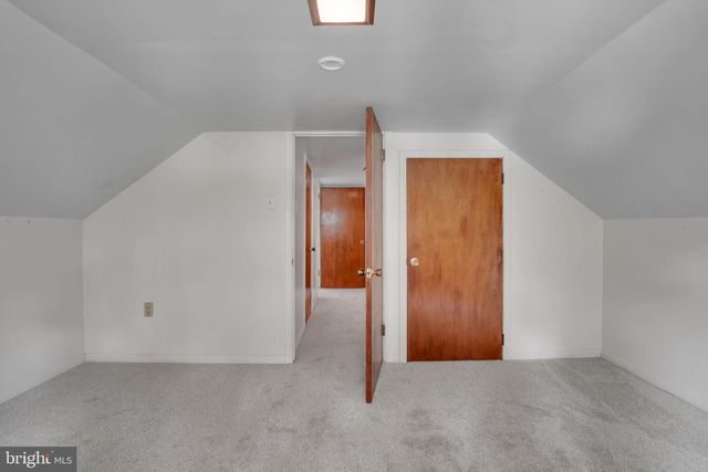 2010 HIGHLAND CIR, Camp Hill, PA 17011