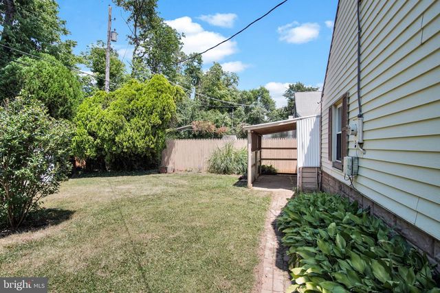 2010 HIGHLAND CIR, Camp Hill, PA 17011