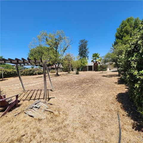 35231 San Carlos, Yucaipa, CA 92399