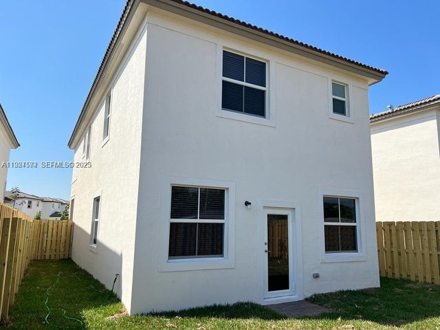 2281 NW 131st Cir, Miami, FL 33167