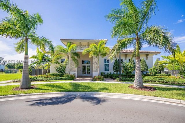 2281 NW 131st Cir, Miami, FL 33167