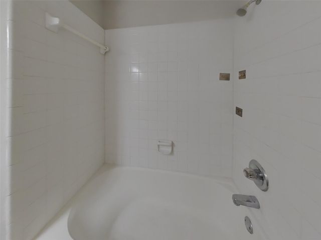 14907 Englebrook Drive, Houston, TX 77095