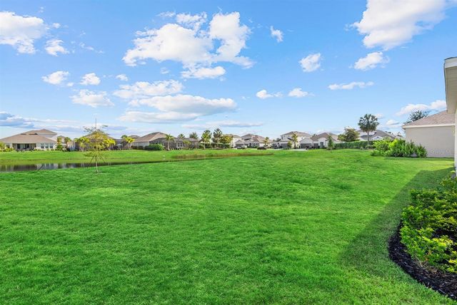 16435 STAR GRASS CIRCLE, Bradenton, FL 34211