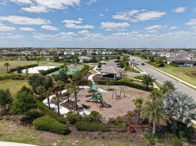 16435 STAR GRASS CIRCLE, Bradenton, FL 34211