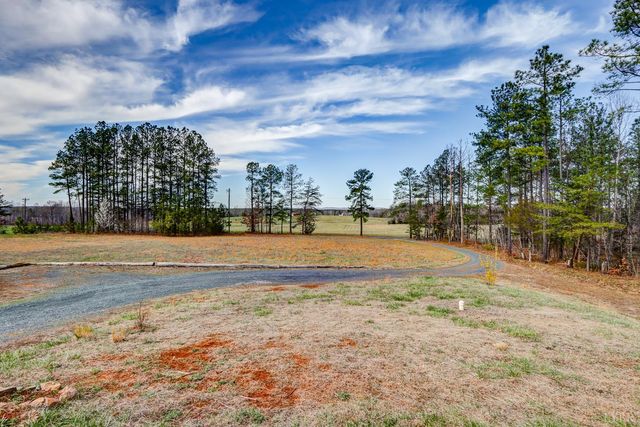 2518 Reedy Spring Road, Spout Spring, VA 24593