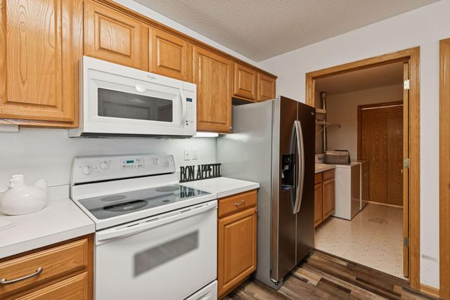 432 Sarazin Street, Shakopee, MN 55379