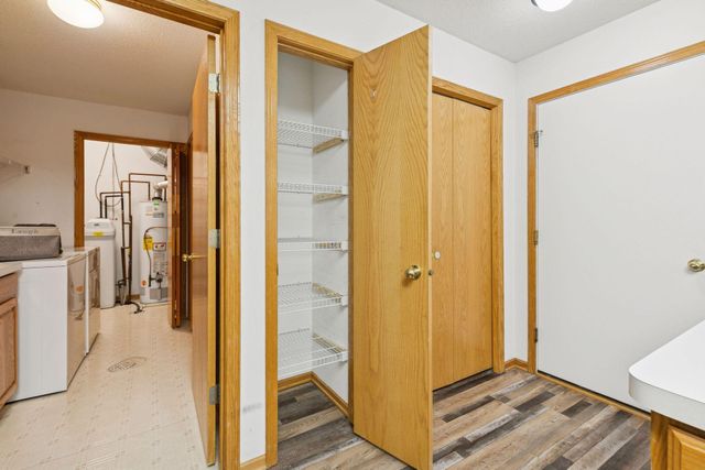 432 Sarazin Street, Shakopee, MN 55379