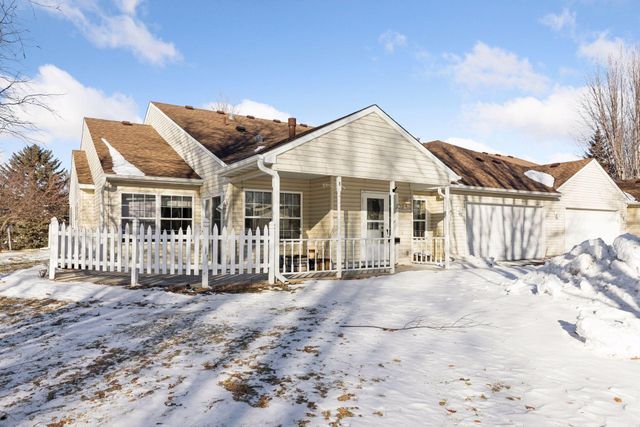 432 Sarazin Street, Shakopee, MN 55379