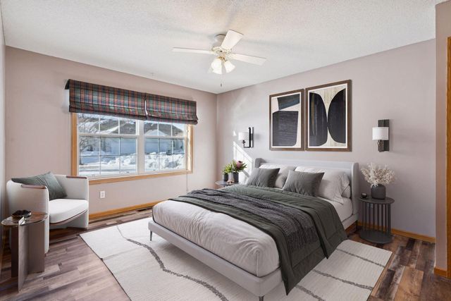 432 Sarazin Street, Shakopee, MN 55379