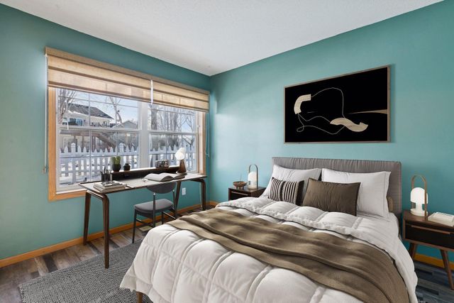 432 Sarazin Street, Shakopee, MN 55379