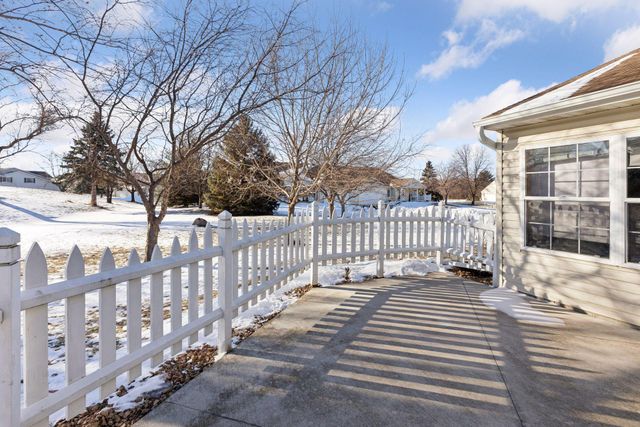 432 Sarazin Street, Shakopee, MN 55379