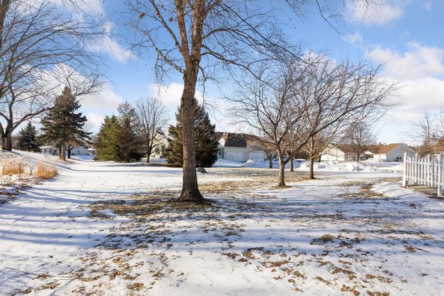 432 Sarazin Street, Shakopee, MN 55379