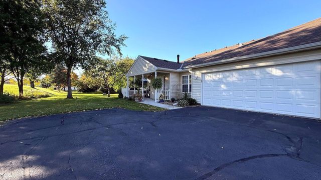 432 Sarazin Street, Shakopee, MN 55379