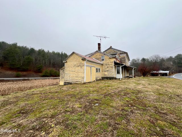 524 Copeland Hill Road, Coeymans, NY 12067