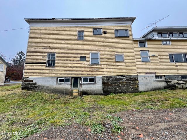 524 Copeland Hill Road, Coeymans, NY 12067