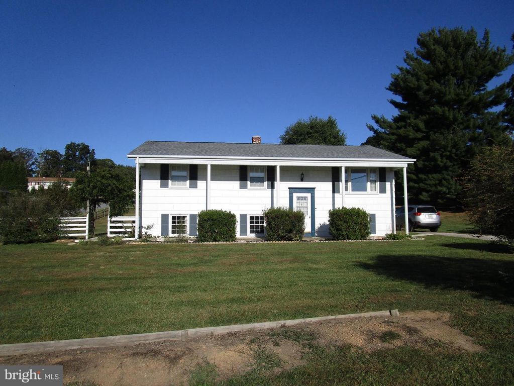 1504 SEMINOLE LN, Finksburg, MD 21048