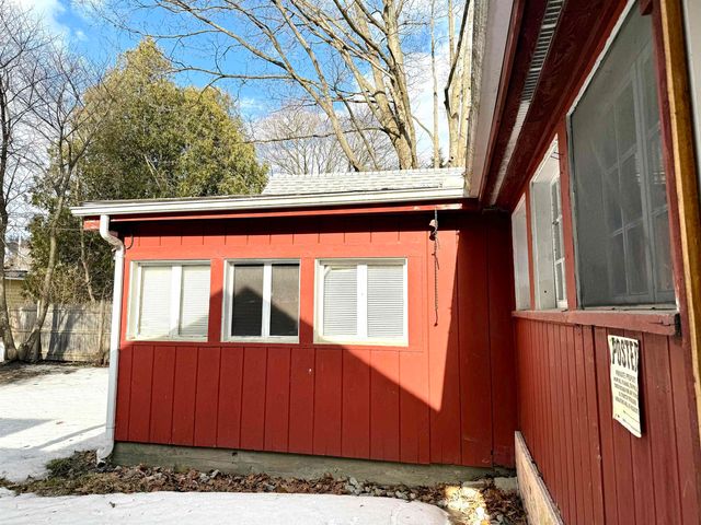 14 First Street, Barre City, VT 05641