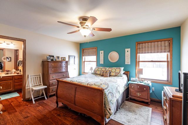 1218 Harvest CIRCLE, Holmen, WI 54636