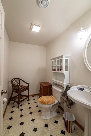 1218 Harvest CIRCLE, Holmen, WI 54636