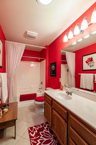 1218 Harvest CIRCLE, Holmen, WI 54636