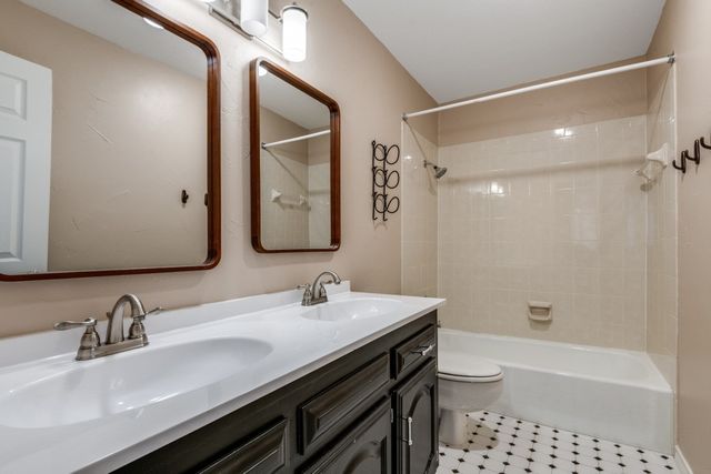 529 Chippendale Drive, Heath, TX 75032