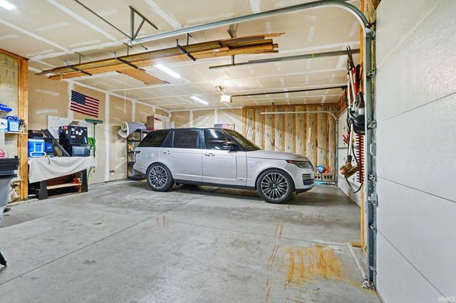30056 Quail Pointe Drive, Granger, IN 46530