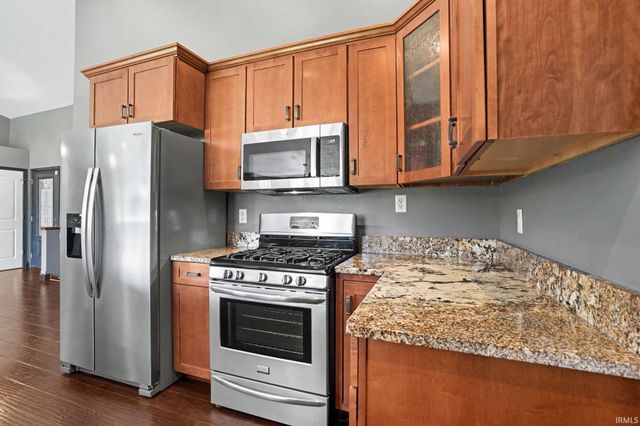 30056 Quail Pointe Drive, Granger, IN 46530