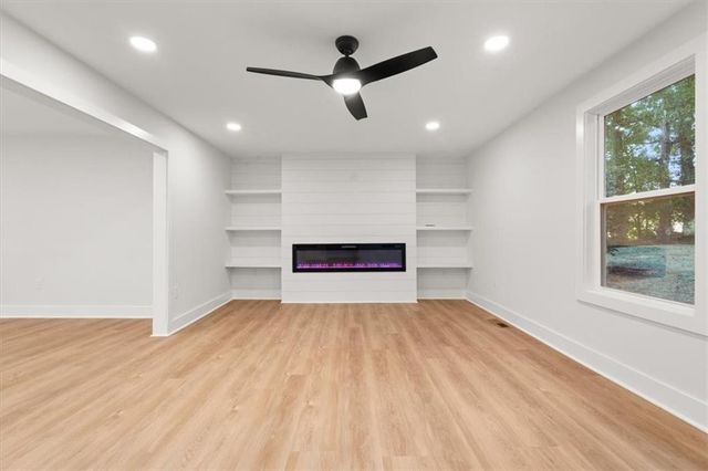 3307 Prince George Street, East Point, GA 30344