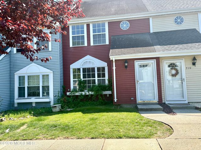 709 Lady Slipper Court 709, Tuckerton, NJ 08087