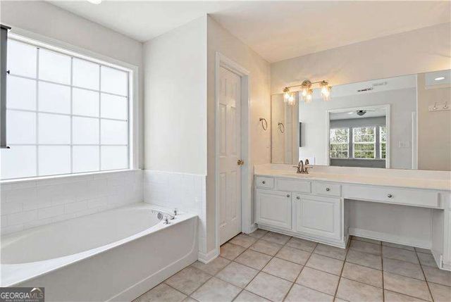 703 Bloomingdale Court, Woodstock, GA 30188