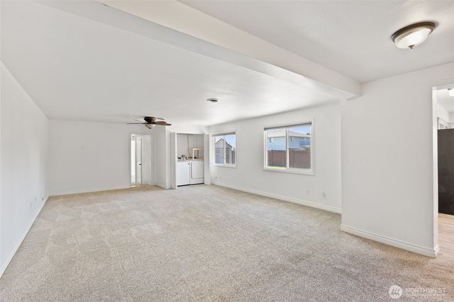 1145 W Ivy Avenue, Moses Lake, WA 98837