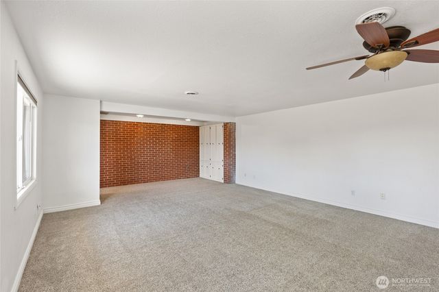 1145 W Ivy Avenue, Moses Lake, WA 98837