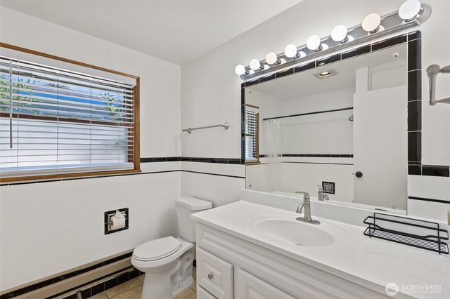 1145 W Ivy Avenue, Moses Lake, WA 98837