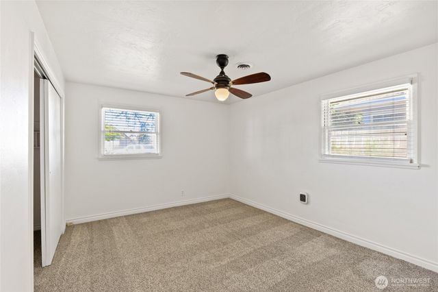 1145 W Ivy Avenue, Moses Lake, WA 98837