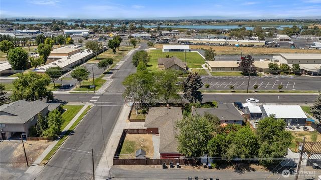 1145 W Ivy Avenue, Moses Lake, WA 98837