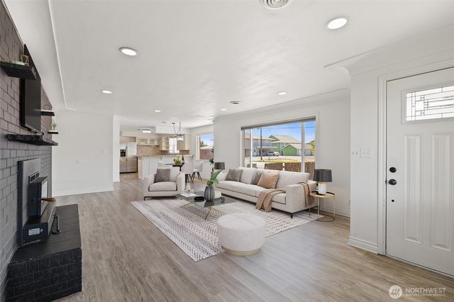 1145 W Ivy Avenue, Moses Lake, WA 98837