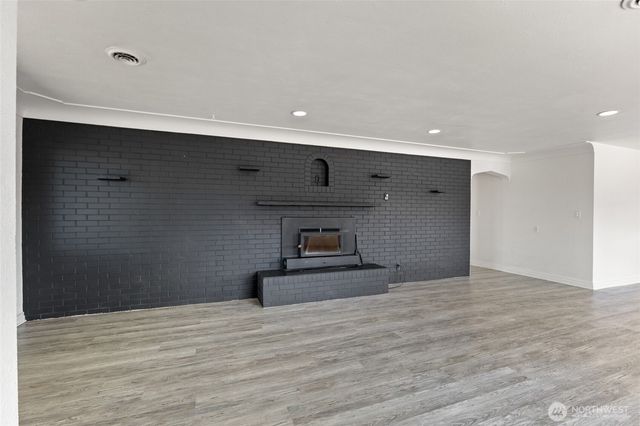 1145 W Ivy Avenue, Moses Lake, WA 98837