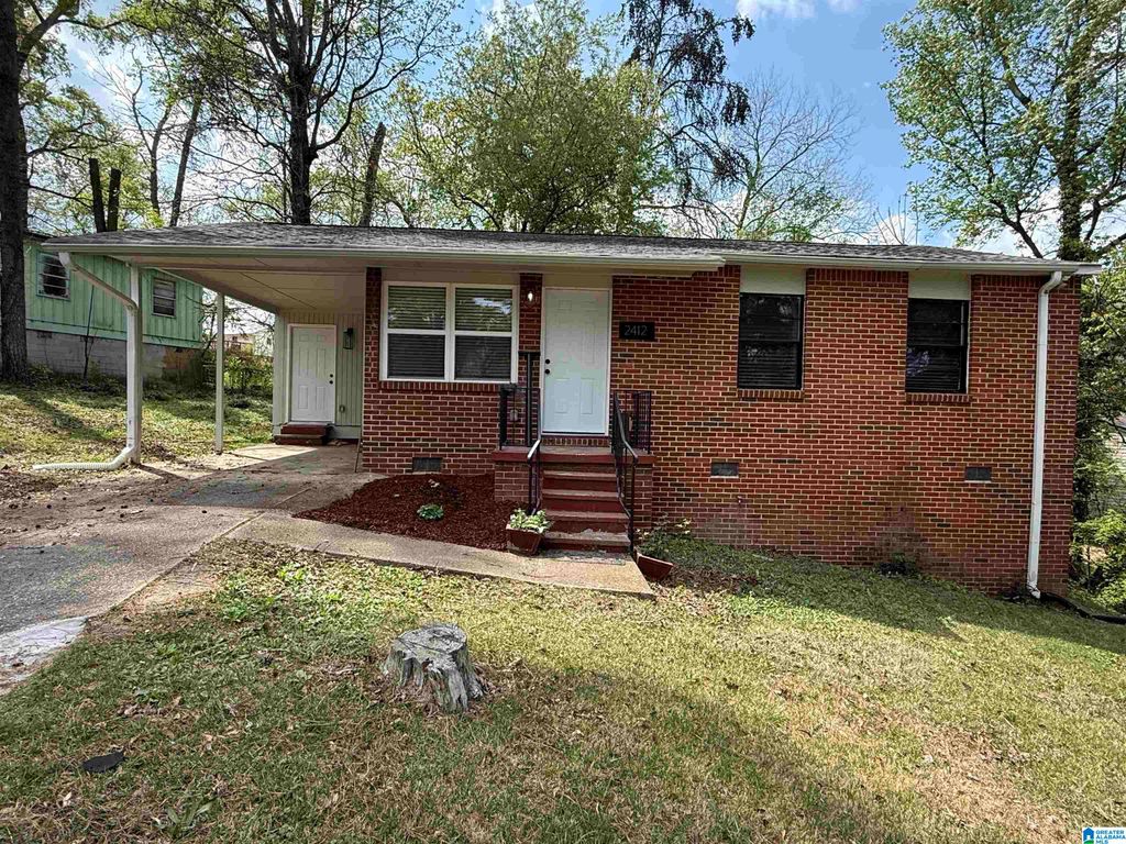 2412 TEMPEST DRIVE SW, Birmingham, AL 35211