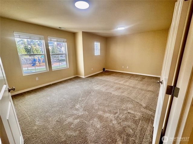 5521 Udall Avenue SE, Auburn, WA 98092