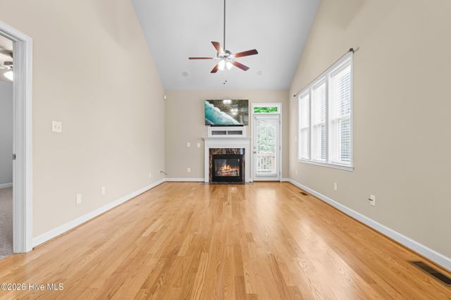 112 River Dell Townes Avenue, Clayton, NC 27527