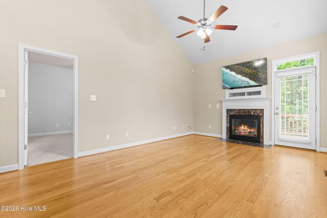 112 River Dell Townes Avenue, Clayton, NC 27527