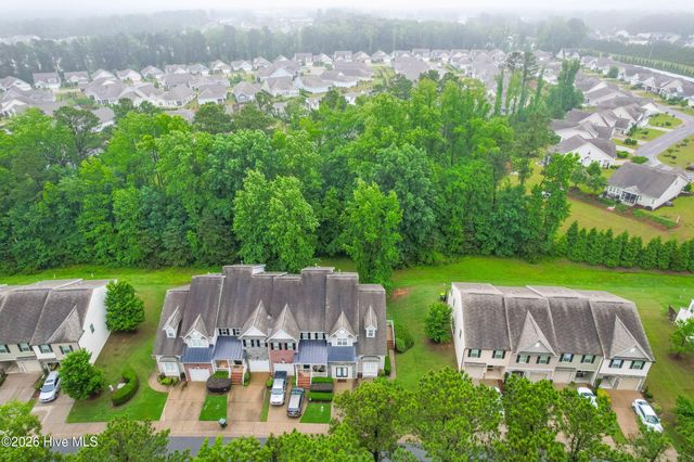 112 River Dell Townes Avenue, Clayton, NC 27527