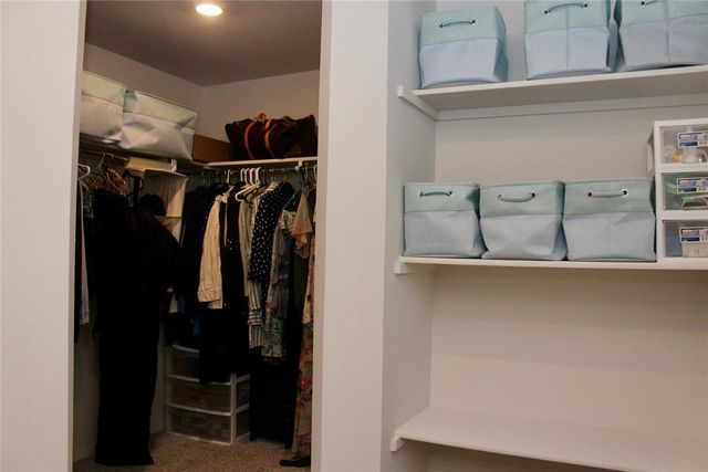 1201 N STALLION Drive, Guthrie, OK 73044