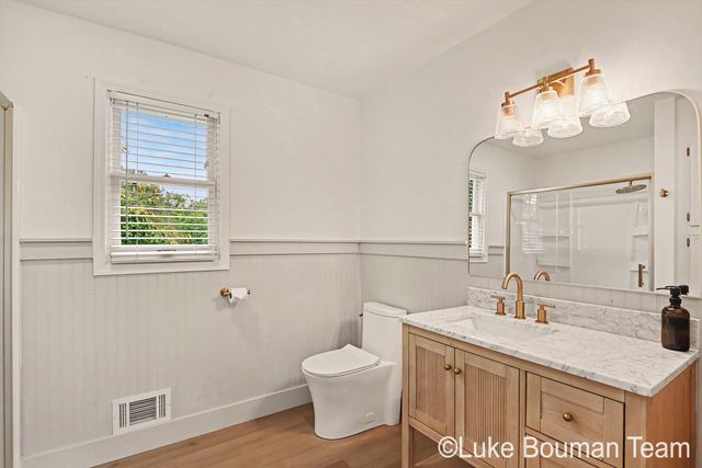 6352 143rd Avenue, Laketown Twp, MI 49423