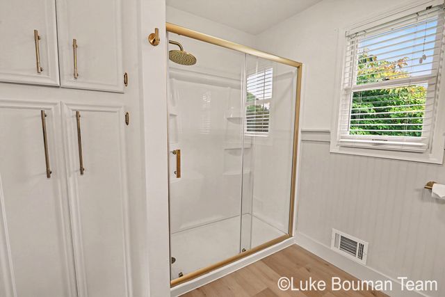 6352 143rd Avenue, Laketown Twp, MI 49423