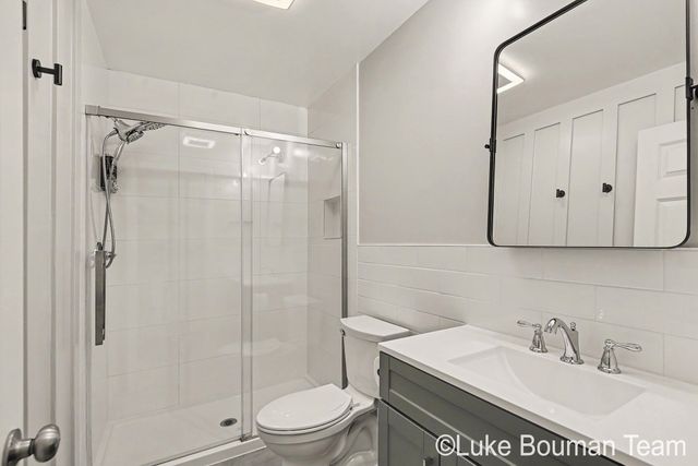 6352 143rd Avenue, Laketown Twp, MI 49423