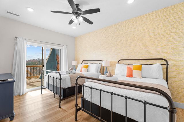 224 David Shawn Drive, Indian Point, MO 65616