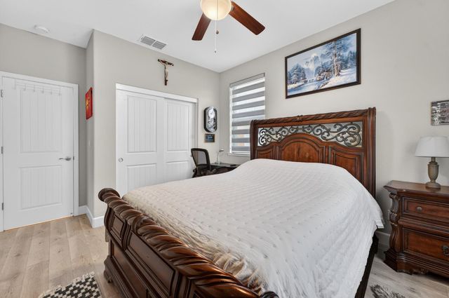 1139 Dry Gulch Trail Dr, Plumas Lake, CA 95961