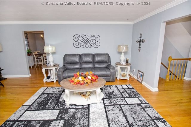 1502 Village Drive, South Charleston, WV 25309
