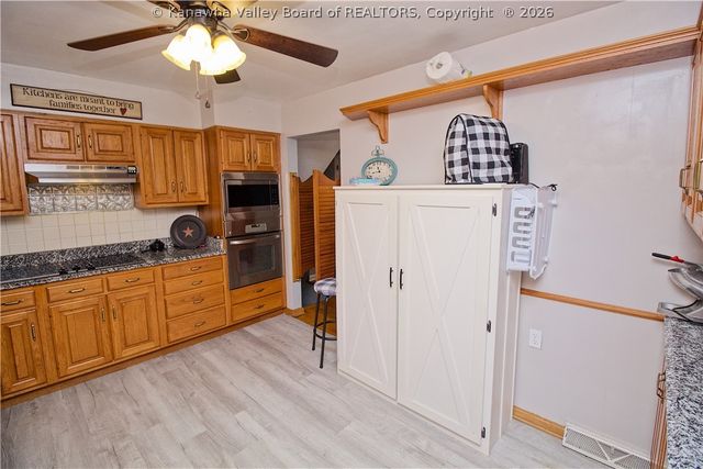 1502 Village Drive, South Charleston, WV 25309